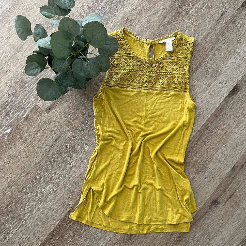 H&M Lace Yoke Tank Size XS